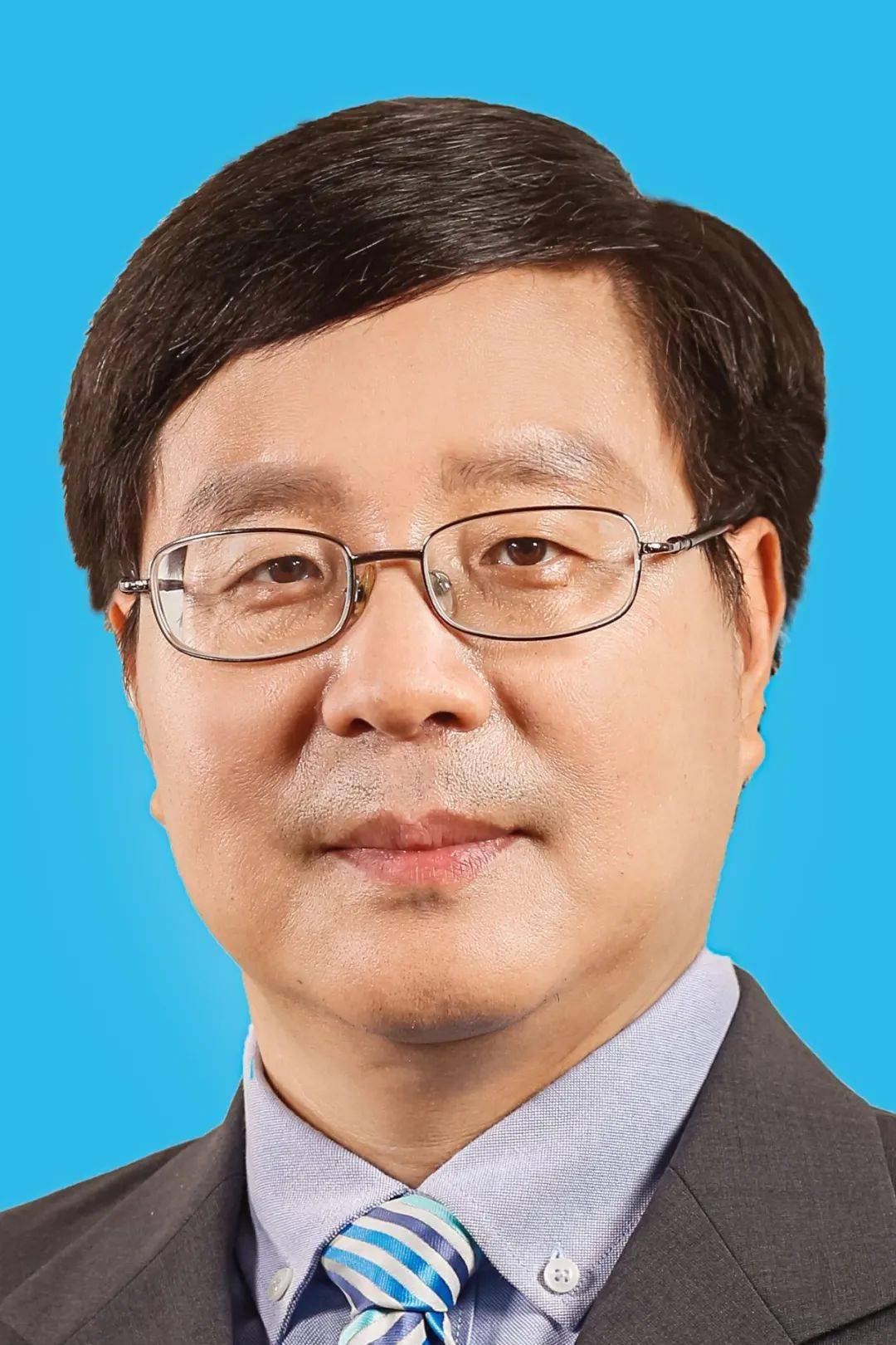 智源科技团队举办口腔溃疡材料使用宣讲会